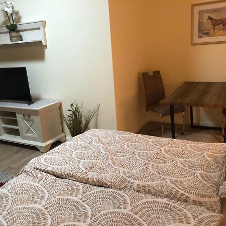 Ferienapartments Reitanlage Schenksolz Schenklengsfeld ภายนอก รูปภาพ