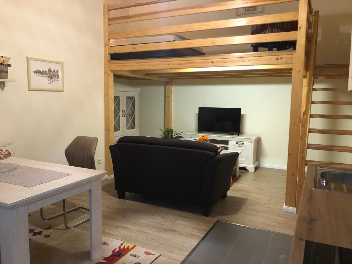 Ferienapartments Reitanlage Schenksolz Schenklengsfeld ภายนอก รูปภาพ